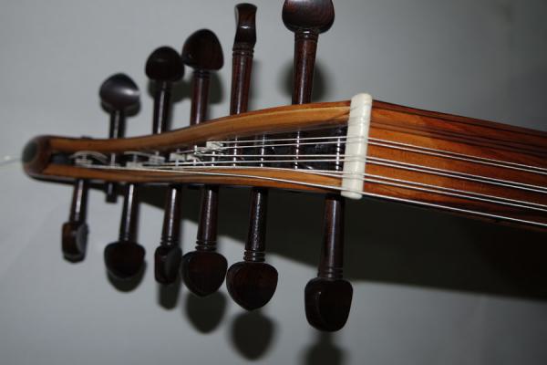 Turkische OUD/UD